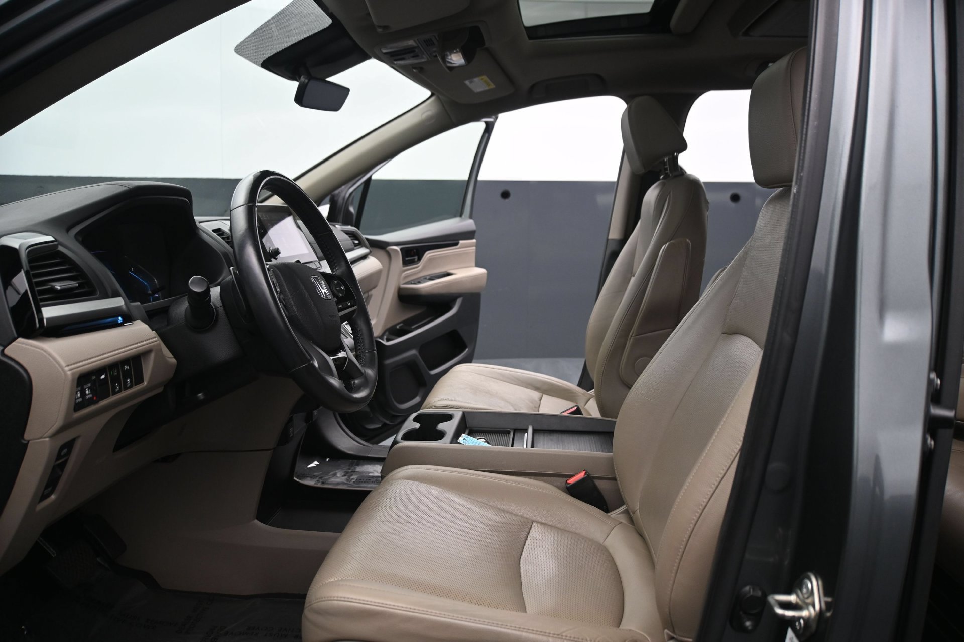 Used 2019 Honda Odyssey Elite image 22