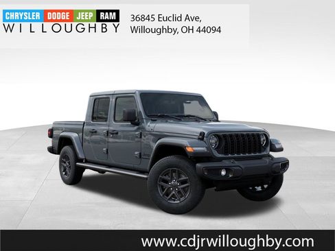New 2026 Jeep Gladiator Sport AWD/4WD image 5