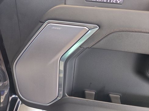 Used 2024 Chevrolet Silverado 1500 High Country w/ High Country Premium Package image 37