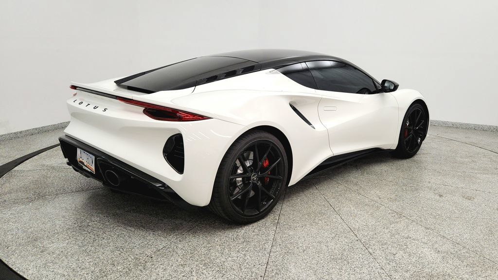 Used 2026 Lotus Emira SE RWD image 5