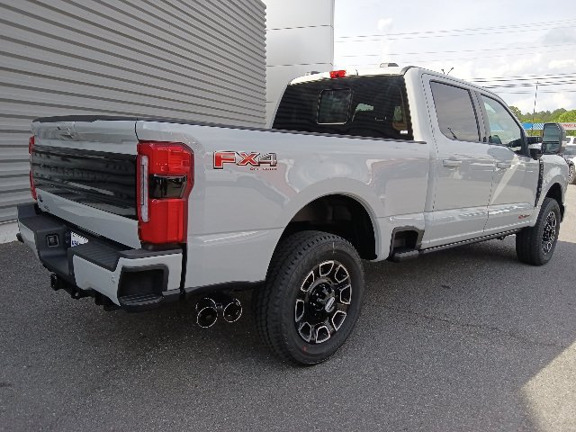 New 2026 Ford F250 Platinum AWD/4WD image 3