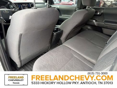 Used 2019 Toyota Tacoma TRD Off-Road image 18