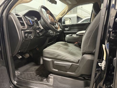 Used 2019 RAM 3500 Tradesman image 3