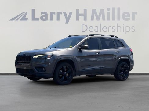 Used 2020 Jeep Cherokee Latitude Plus FWD image 1