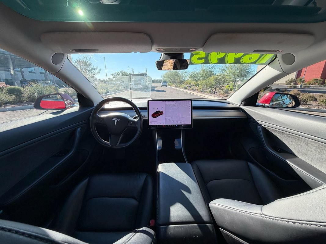 Used 2018 Tesla Model 3 Long Range RWD image 11