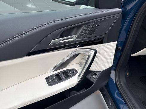 Used 2026 BMW X1 xDrive28i image 11