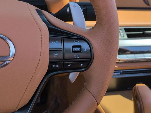 Used 2023 Lexus LC 500 Convertible w/ Touring Package RWD image 20