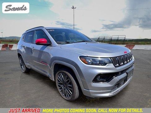 Used 2023 Jeep Compass Limited AWD/4WD image 1
