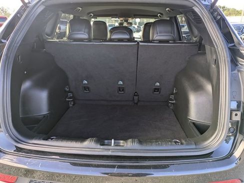 Certified 2024 Jeep Compass Latitude image 28