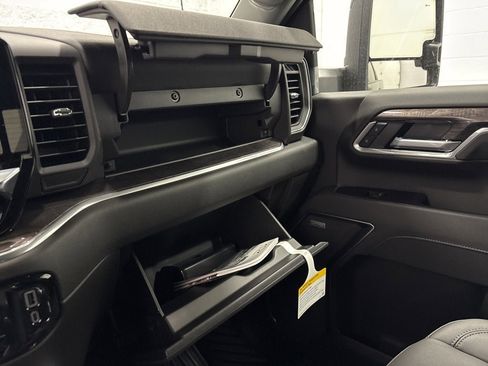 New 2026 Chevrolet Silverado 3500 LTZ w/ LTZ Plus Package image 20