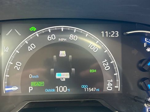 Certified 2025 Toyota RAV4 XLE w/ Convenience Package AWD/4WD image 19