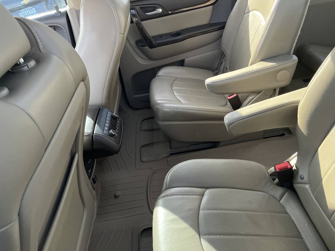 Used 2014 GMC Acadia Denali AWD/4WD image 6