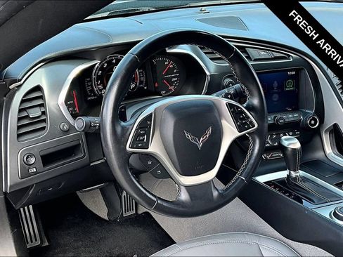 Used 2014 Chevrolet Corvette Stingray Coupe RWD image 6