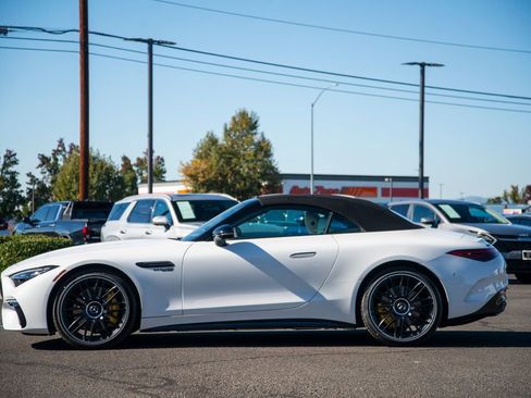 New 2026 Mercedes-Benz SL 63 AMG 4MATIC image 6