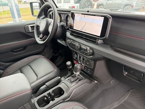 New 2026 Jeep Wrangler Rubicon image 22