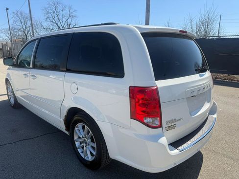 Used 2013 Dodge Grand Caravan SXT w/ Rear Park Assist Pkg image 6
