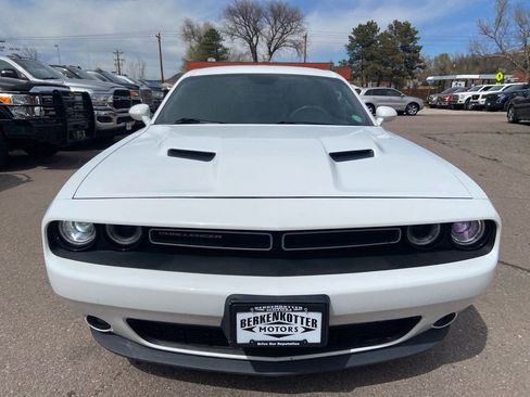 Used 2017 Dodge Challenger GT w/ Driver Convenience Group image 2