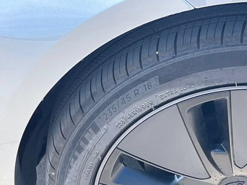 Used 2025 Tesla Model 3 RWD image 4