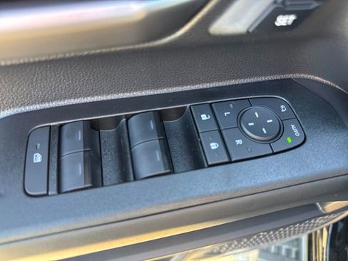 New 2026 Toyota 4Runner Limited AWD/4WD image 15