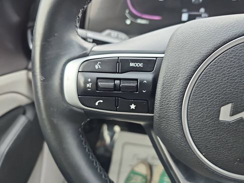 Used 2023 Kia Sportage EX image 20