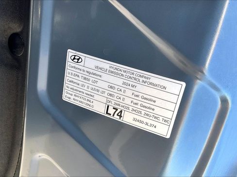 Used 2024 Hyundai Palisade SEL w/ Premium Package image 31