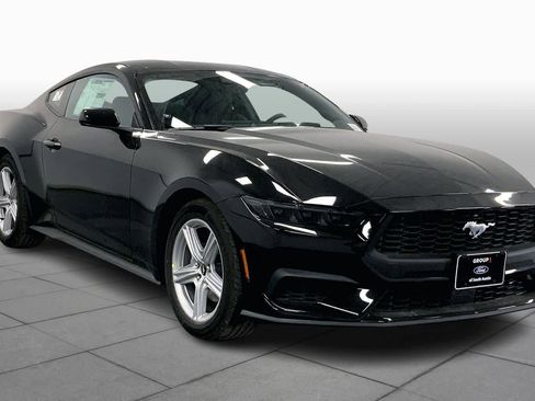 New 2026 Ford Mustang Coupe image 3