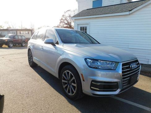 Used 2017 Audi Q7 3.0T Premium Plus w/ Premium Plus Package AWD/4WD image 5