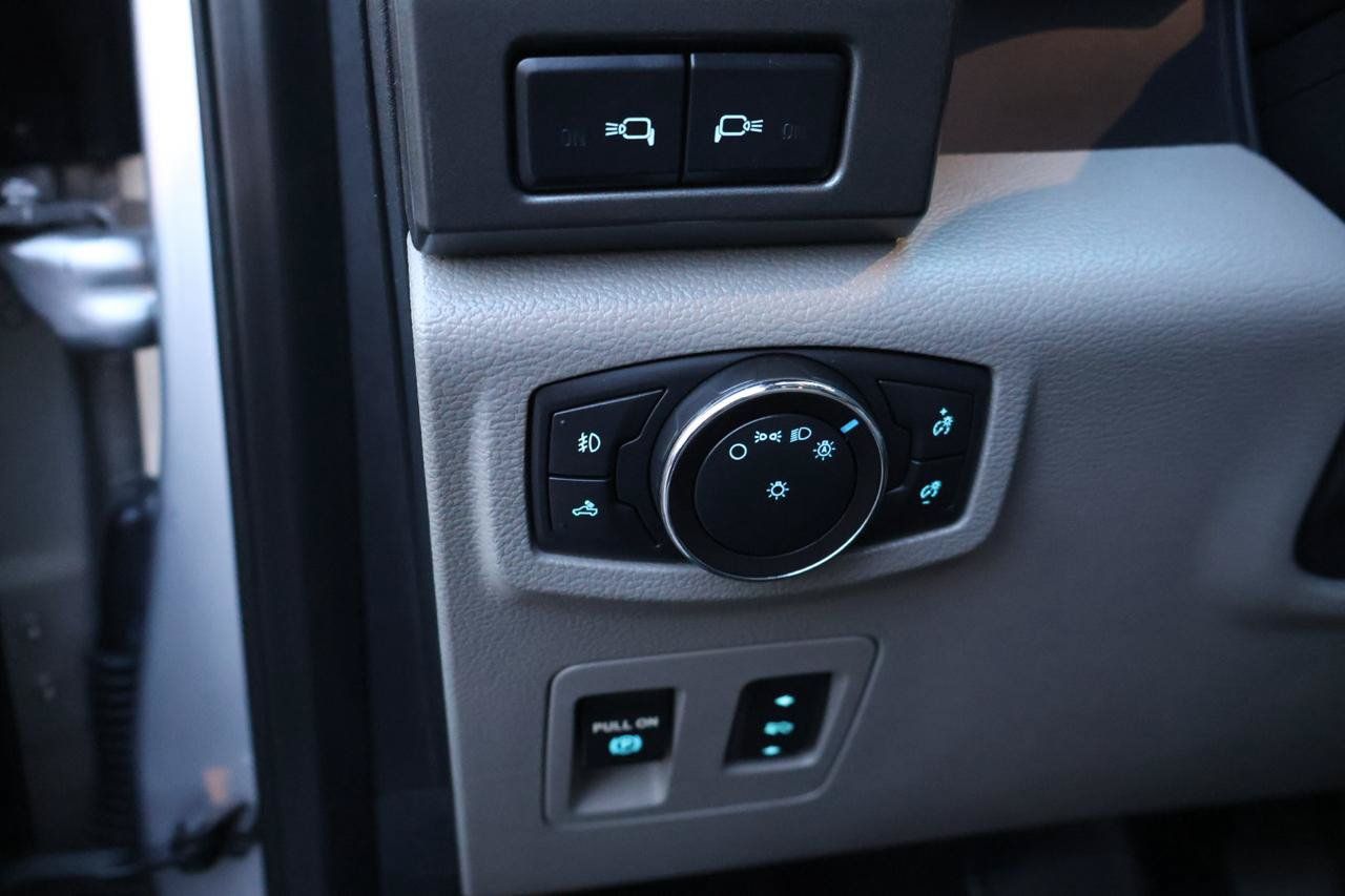 Used 2019 Ford F150 XLT w/ Equipment Group 302A Luxury RWD image 10