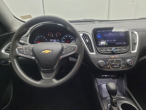 Used 2024 Chevrolet Malibu LS FWD image 22