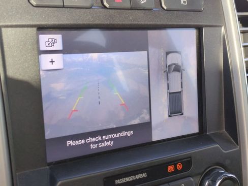 Used 2017 Ford F250 Lariat w/ Lariat Ultimate Package image 30