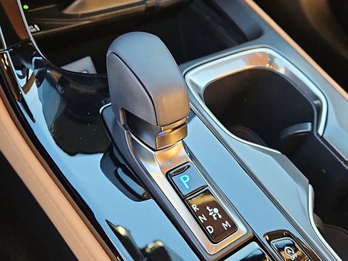 Certified 2025 Lexus NX 350 AWD image 17