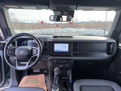 Used 2022 Ford Bronco Black Diamond w/ Sasquatch Package AWD/4WD image 20