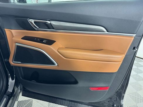 Used 2025 Kia Telluride SX Prestige X-Line image 34
