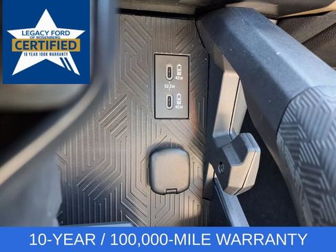 Used 2025 Toyota Tacoma SR5 image 12