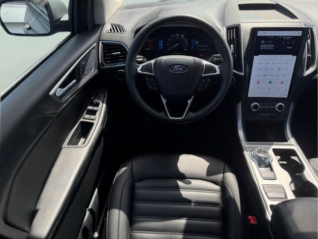 Used 2024 Ford Edge SEL w/ Convenience Package AWD/4WD image 8