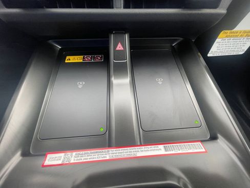 New 2026 Subaru Solterra image 23