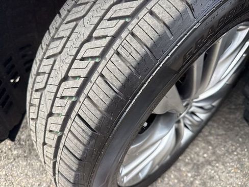 Used 2023 Toyota Highlander Platinum image 7