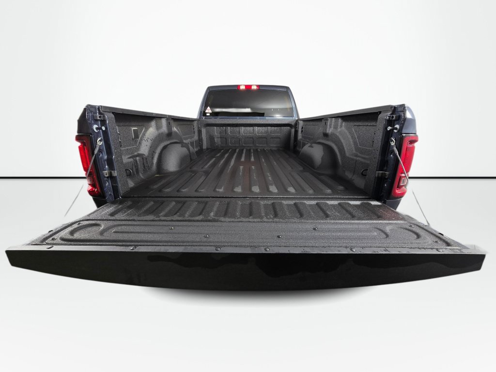 New 2026 RAM 2500 Big Horn AWD/4WD image 17