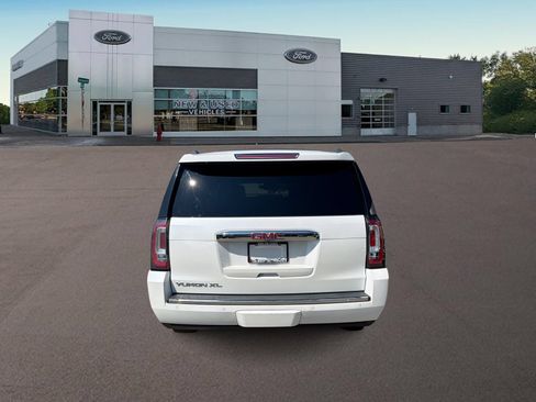 Used 2016 GMC Yukon XL Denali w/ Open Road Package AWD/4WD image 8