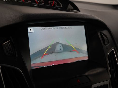 Used 2018 Ford Focus ST w/ Equipment Group 402A FWD image 21