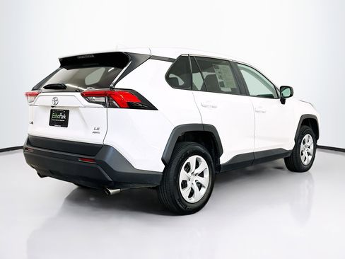 Used 2024 Toyota RAV4 LE image 9