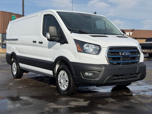 Used 2023 Ford E-Transit Low Roof image 2