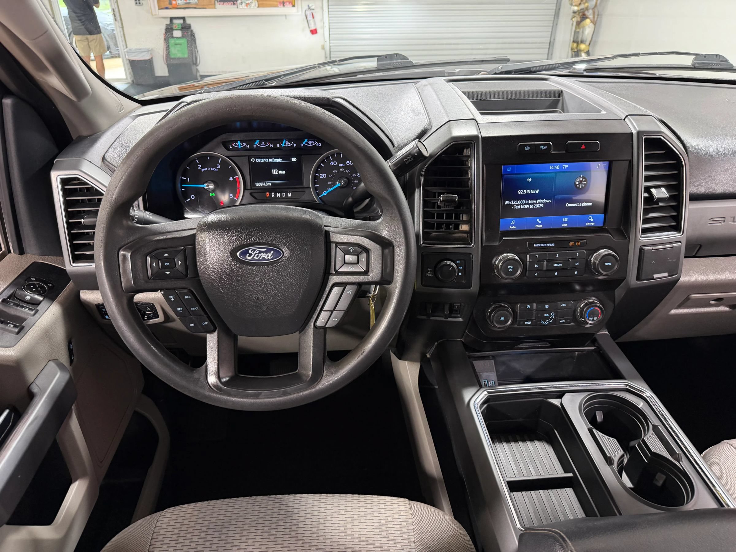 Used 2022 Ford F250 XLT w/ Black Appearance Package AWD/4WD image 25
