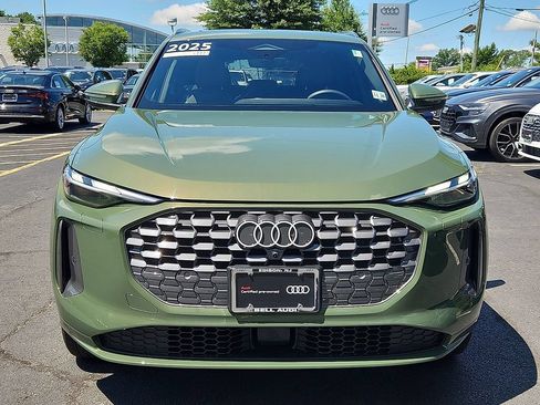 Certified 2025 Audi Q5 Premium w/ Convenience Package AWD/4WD image 8