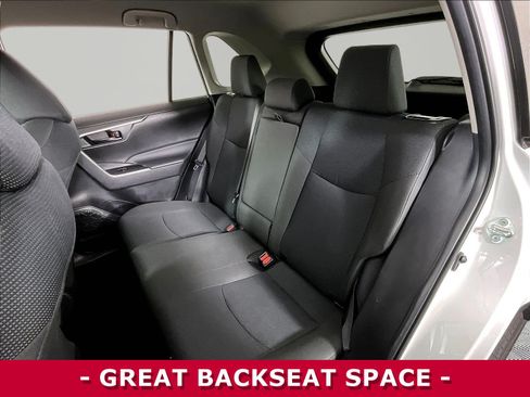 Used 2023 Toyota RAV4 LE AWD/4WD image 22