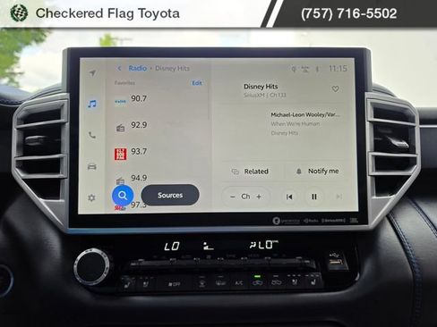 Used 2023 Toyota Tundra Platinum AWD/4WD image 21
