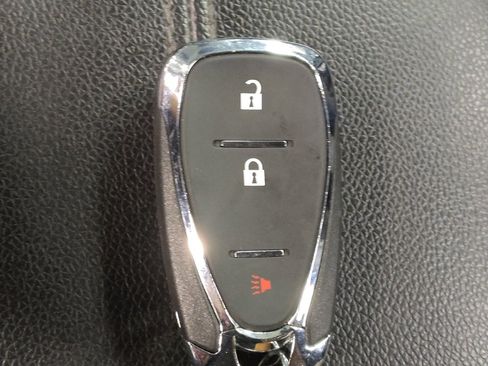 Used 2019 Chevrolet Equinox Premier FWD image 32