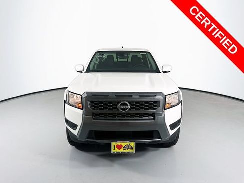 Certified 2025 Nissan Frontier SV RWD image 4