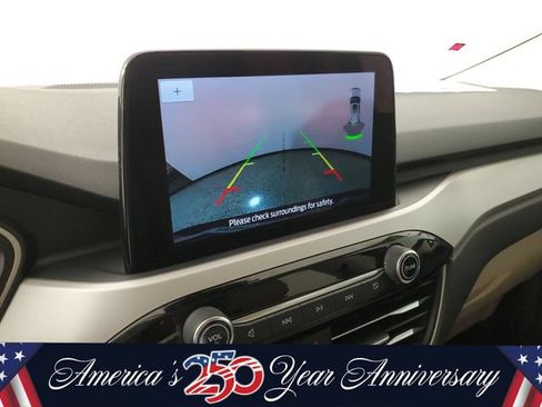 Used 2022 Ford Escape SEL w/ Technology Package FWD image 30