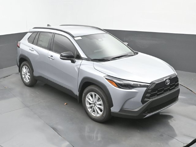 New 2026 Toyota Corolla Cross LE FWD image 26
